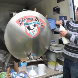 Marchand de lait ambulant (Hongrie)